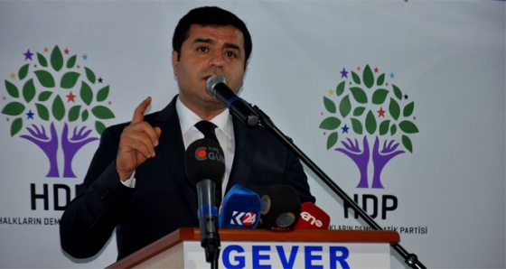 Selahattin Demirtaş Yüksekova'da