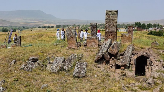 Selçuklu Meydan Mezarlığı arşivlendi