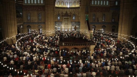 Selimiye Camii'nde Bayram Namazı coşkusu