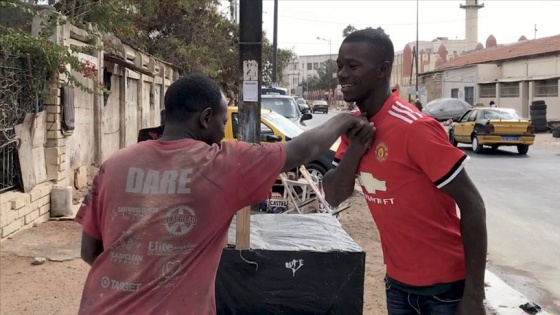 Senegal'de kardeşlik ve hoşgörü kendini selamlaşmada gösteriyor