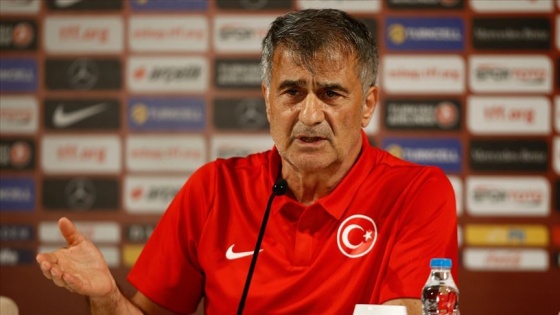 Şenol Güneş, Türk takımlarının hazırlık maçlarını izleyecek