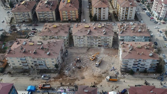 Şentop'un talimatıyla depremzedeler için yardım kampanyası başlatıldı