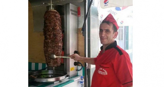 Seyyar döner tezgahıyla başladı, şimdi marka oldu