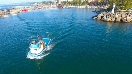 Sezon hazırlıklarını tamamlayan balıkçılar umutlu bekleyişe geçti