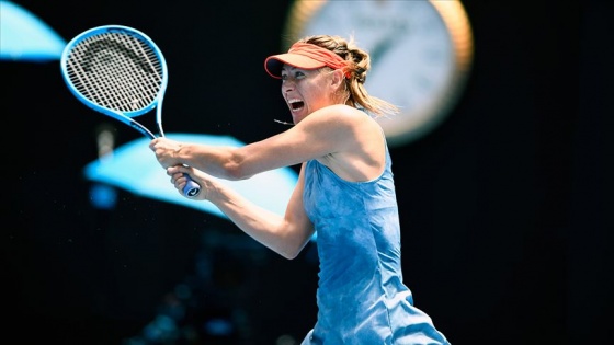 Sharapova Fransa Açık'tan çekildi