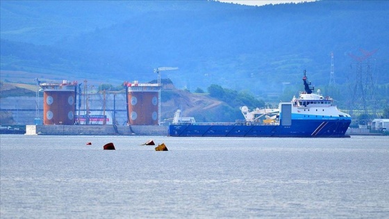 'Simgelerin köprüsü'nde kule kesonları batırılıyor