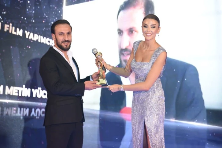 Sinemada oynatacak star kalmadı -Selçuk Aka, magazin dünyasından yazdı-