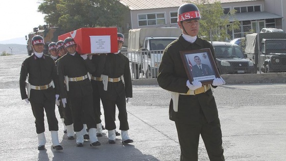 Şırnak'ta şehit asker için tören