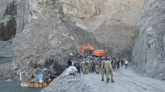 Şırnak'taki göçükte yaralanan işçi hayatını kaybetti