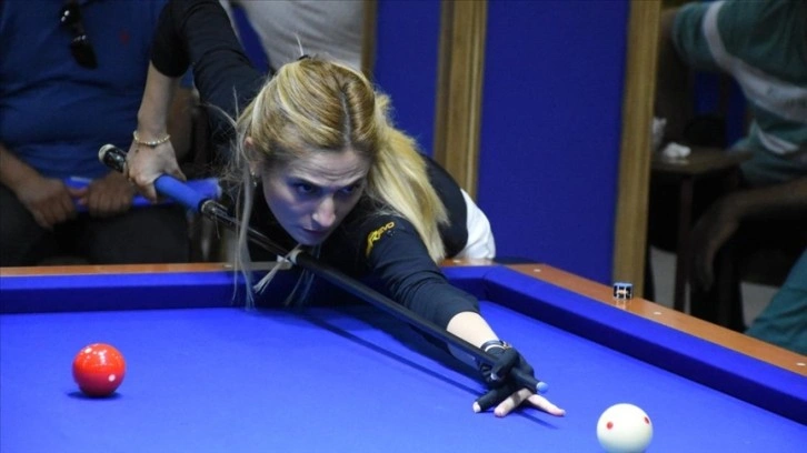 Şırnak'ta 3 bant bilardo turnuvası başladı