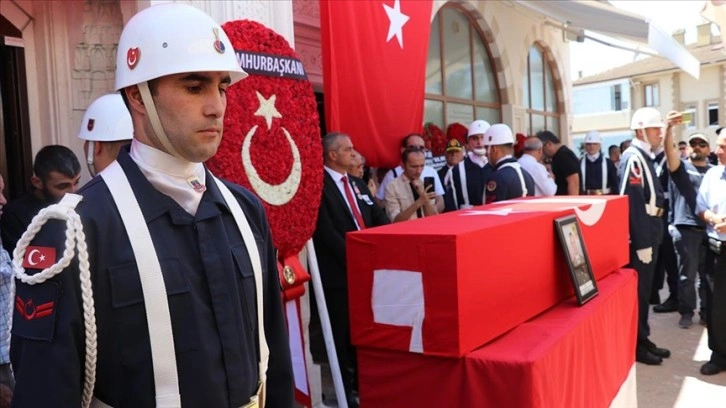 Şırnak'ta görevi sırasında yaşamını yitiren astsubay Karabük'te toprağa verildi