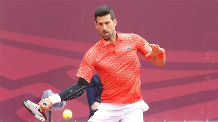 Sırp tenisçi Novak Djokovic, sakatlığı nedeniyle Madrid Açık'a katılamayacak