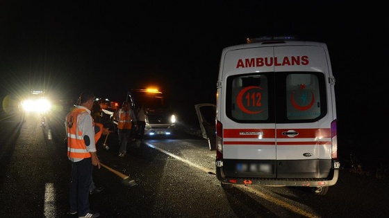 Şişli'de hasta taşıyan ambulans kaza yaptı: 6 yaralı