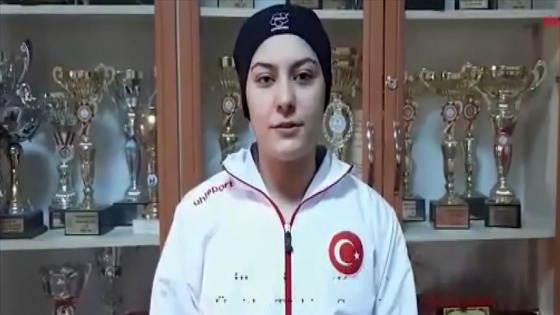 Sivaslı milli sporculardan 'Evde kal, hareketsiz kalma' çağrısı