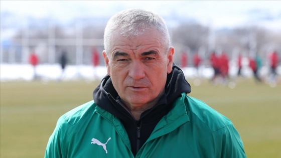 Sivasspor Teknik Direktörü Çalımbay, Göztepe maçını final olarak görüyor