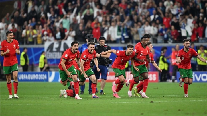 Slovenya'yı penaltılarda eleyen Portekiz, çeyrek finalde Fransa'nın rakibi oldu