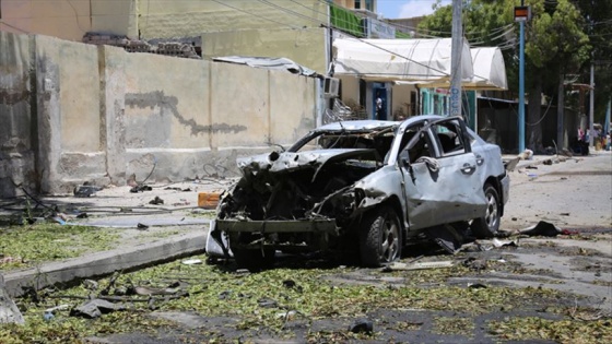 Somali'de bomba yüklü araçla saldırı: 11 ölü
