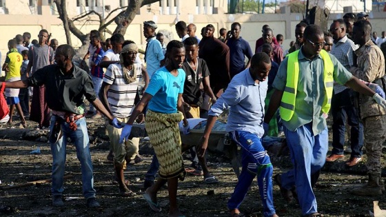 Somali'deki bombalı saldırıda ölü sayısı 189'a yükseldi