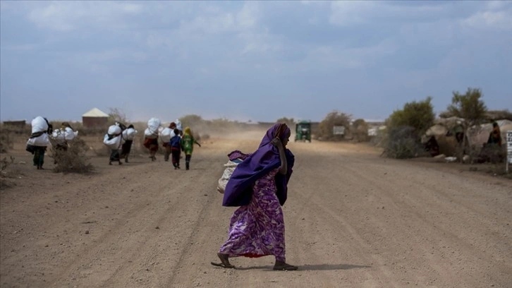 Somali uzun süren kuraklık nedeniyle kıtlık endişesi içinde