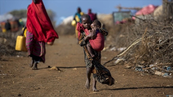 Somali'de yaklaşık 8 milyon kişi yetersiz besleniyor