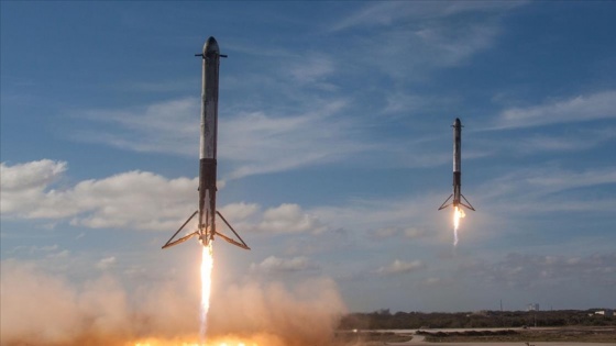 SpaceX'e ait roketin parçası Washington eyaletinde tarlaya düştü