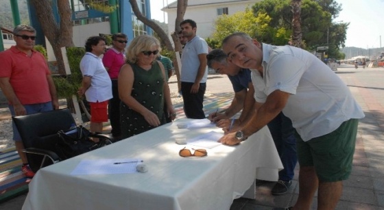 Su protestosuna 5 bin kişi katıldı