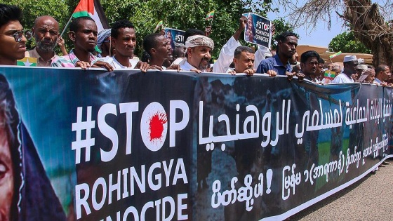 Sudan'da Arakanlı Müslümanlara yönelik katliamlar protesto edildi