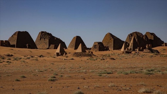 Sudan’da çölün ortasındaki saklı hazine: Meravi piramitleri