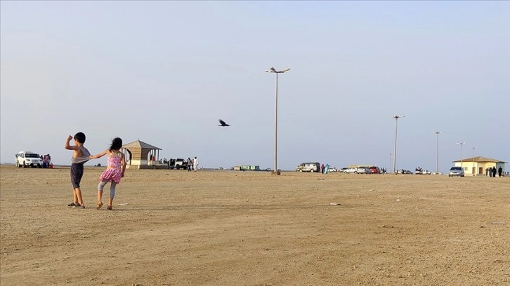 Sudan'da çatışma bölgesindeki yetimhanede kalan 280 çocuk güvenli bölgeye ulaştırıldı