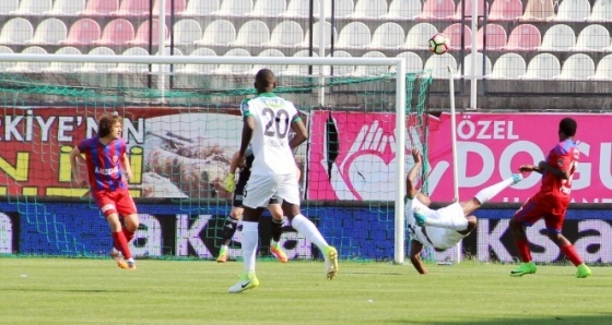  Süper Lig: Akhisar Belediyespor: 2 - Kardemir Karabükspor: 3 (Maç sonucu)