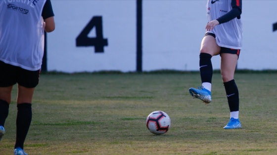 Süper Lig'den 6 kulübün kadın futbol takımı yeni sezonda ligde yer alacak