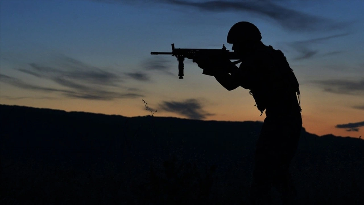 Suriye'nin kuzeyi ve Barış Pınarı bölgesinde 6 PKK/YPG'li terörist etkisiz hale getirildi