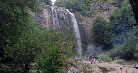 Suuçtu bayramda ziyaretçi akınına uğradı