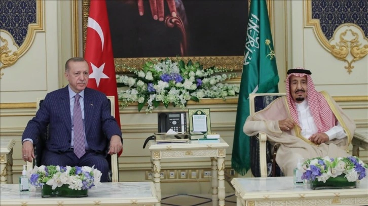 Suudi Arabistan Kralı Selman, Cumhurbaşkanı Erdoğan'a taziye mesajı gönderdi