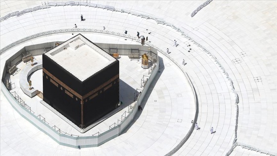 Suudi Arabistan, umre ve Mescid-i Haram'a ziyaret yasağının devam edeceğini açıkladı