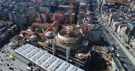 Taksim Camii inşaatındaki son durum havadan görüntülendi