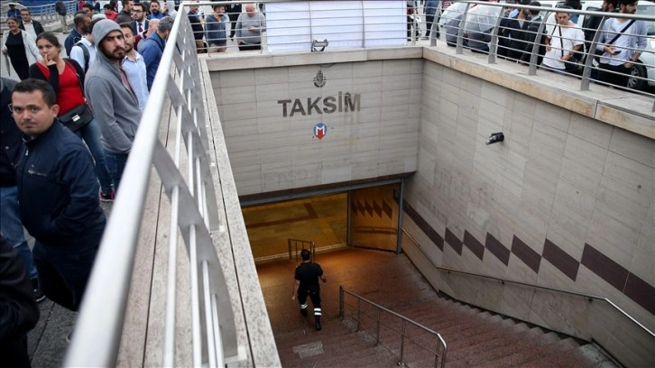 Taksim metro istasyonu yarın saat 13.00'ten itibaren kapatılacak