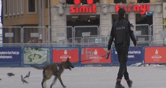 Taksim Meydanı'da dedektör köpeklerle arama