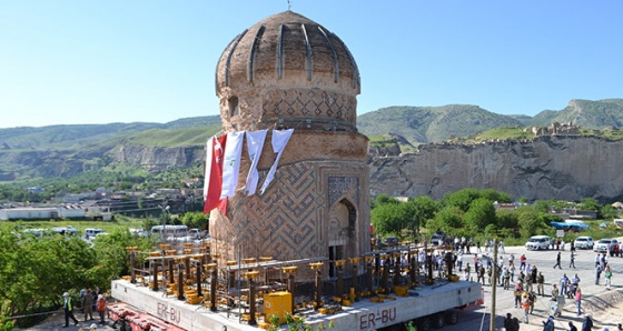 Tarihe tanık olmak için Hasankeyf’e geldiler