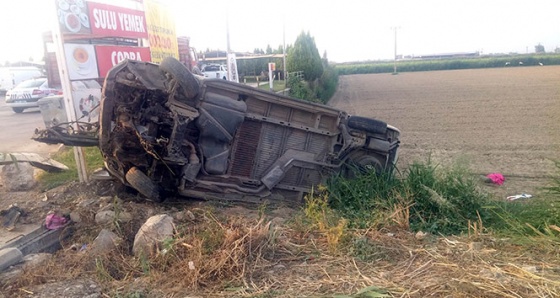 Tarım işçilerini taşıyan minibüs devrildi: 12 yaralı!