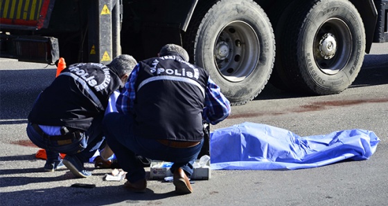 Tarsus'ta araç çaldı, Adana’da ölü bulundu