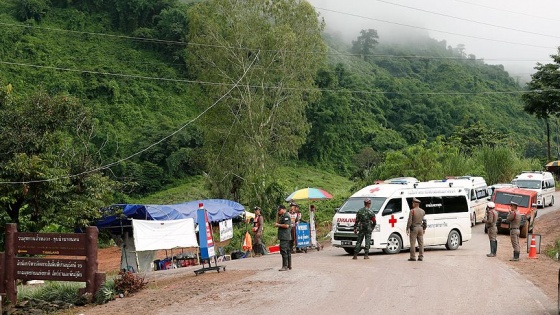 Tayland'da bir çocuk daha mağaradan çıkarıldı