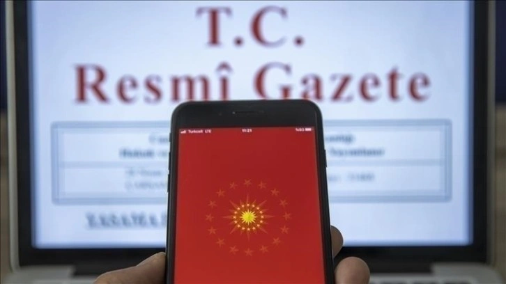 TBMM Anayasa Komisyonu ile Karma Komisyon'un tatilde de çalışmasını içeren kararlar Resmi Gazet