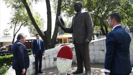 TBMM Başkanı Şentop Meksiko'daki Atatürk Anıtı'nı ziyaret etti