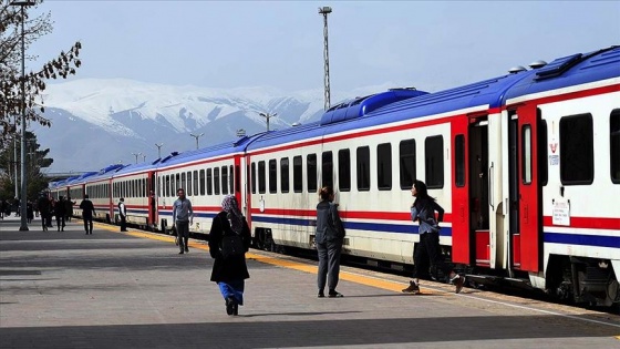 TCDD Taşımacılık AŞ 698 vagonun bakımı için hizmet alımı yapacak