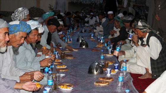 TDV'den Afganistan'daki 500 ihtiyaç sahibine iftar