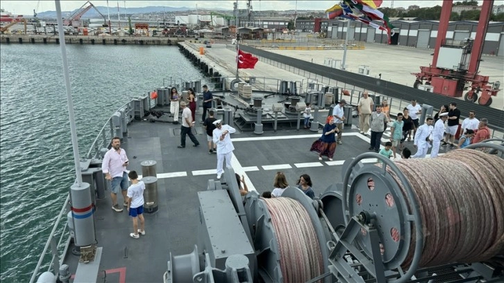 Tekirdağ'da "TCG Işın" gemisi ziyarete açıldı