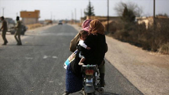 Tel Abyadlıların terörden kurtarılan ilçelerine dönüşü sürüyor