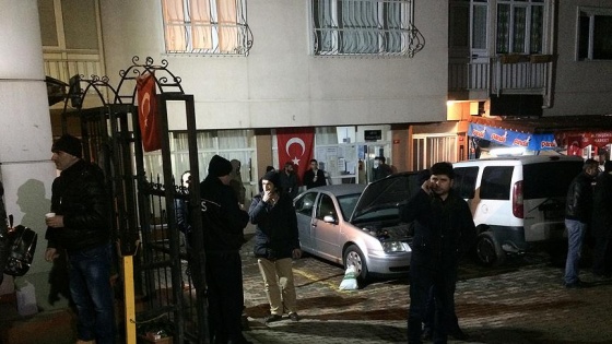 Terastan düşen polis şehit oldu