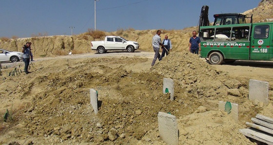 Teröristin cenazesi sahip çıkan olmayınca kimsesizler mezarlığına gömüldü